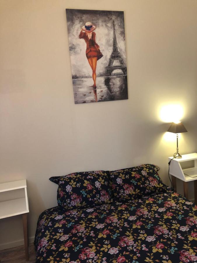 B&B Du Clos Menil Asnières Eksteriør billede