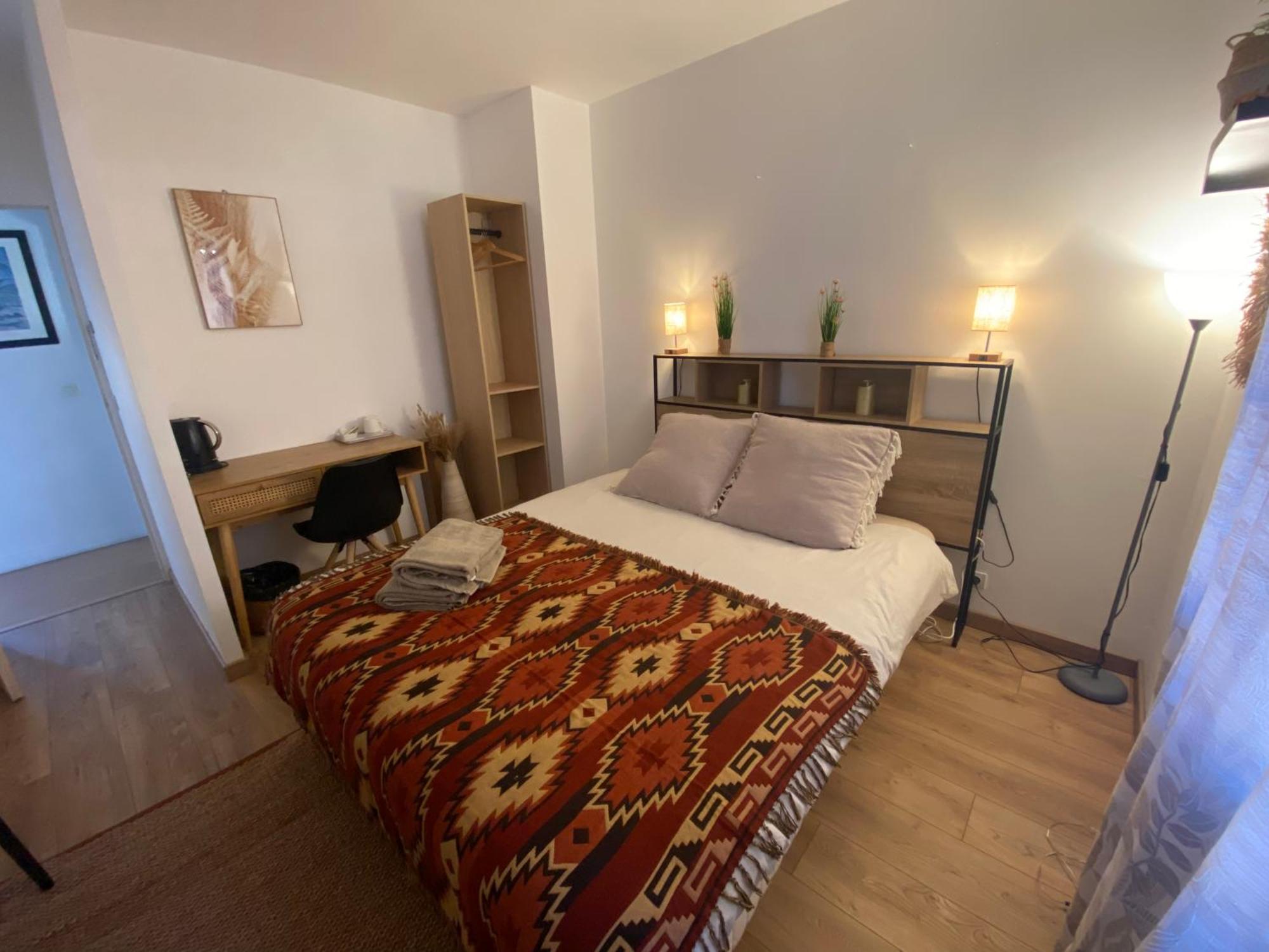 B&B Du Clos Menil Asnières Eksteriør billede